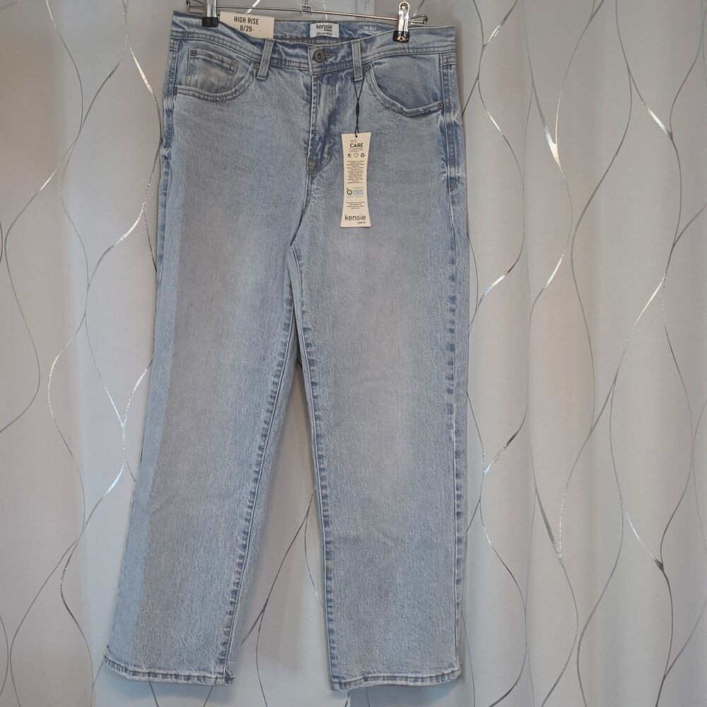 NWT Kensie The Mila High Rise Straight Leg Jeans Light Wash Size 8 / 29